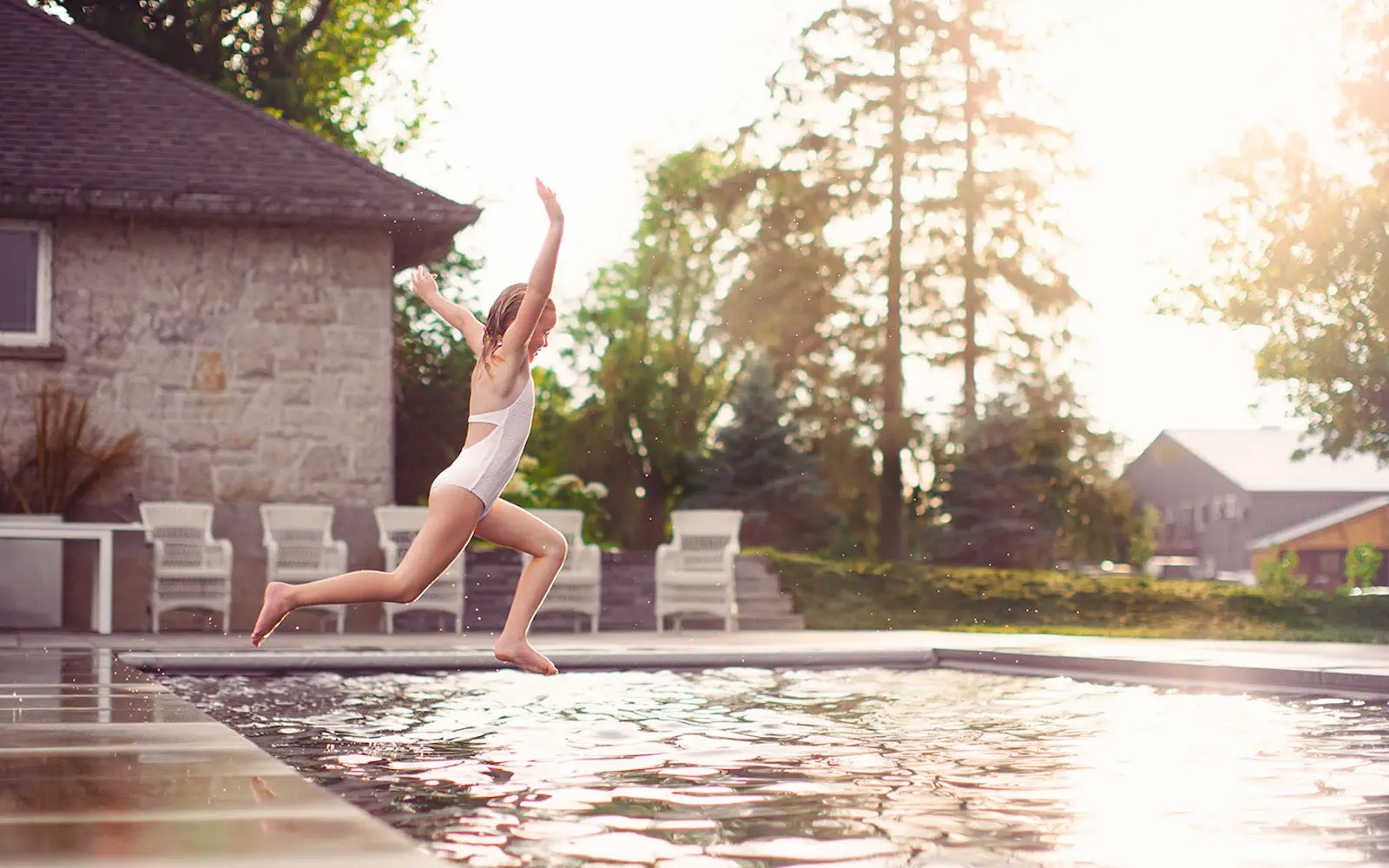 Leisure-Pools-dealer-contact-hero Contact your fiberglass pool builder for Miami Valley